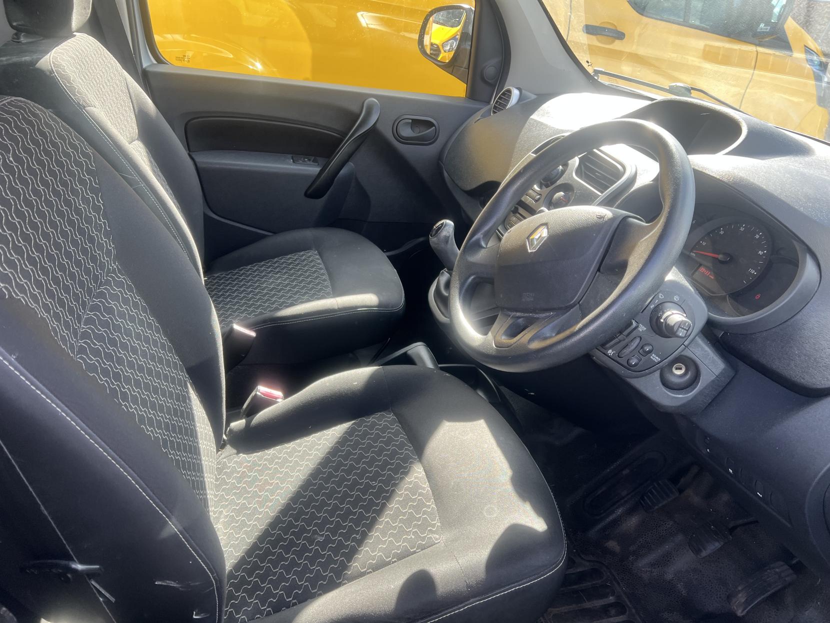 Renault Kangoo 1.5 dCi Energy ML19 eco2 Phase 2 Panel Van 5dr Diesel Manual FWD L2 H1 (110 g/km, 90 bhp)