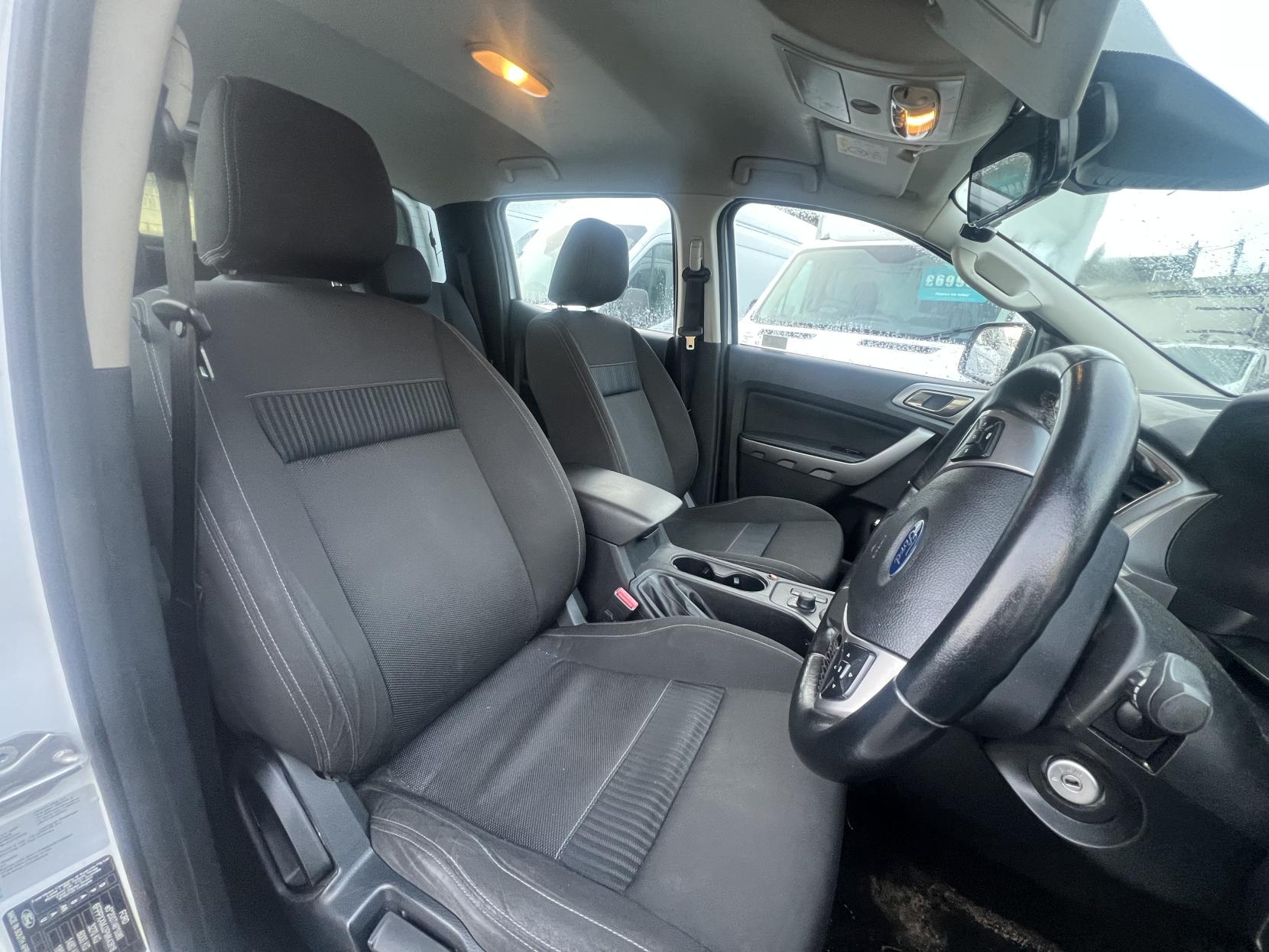 Ford Ranger 2.0 EcoBlue XLT Pickup Double Cab 4dr Diesel Manual 4WD Euro 6 (s/s) (170 ps)