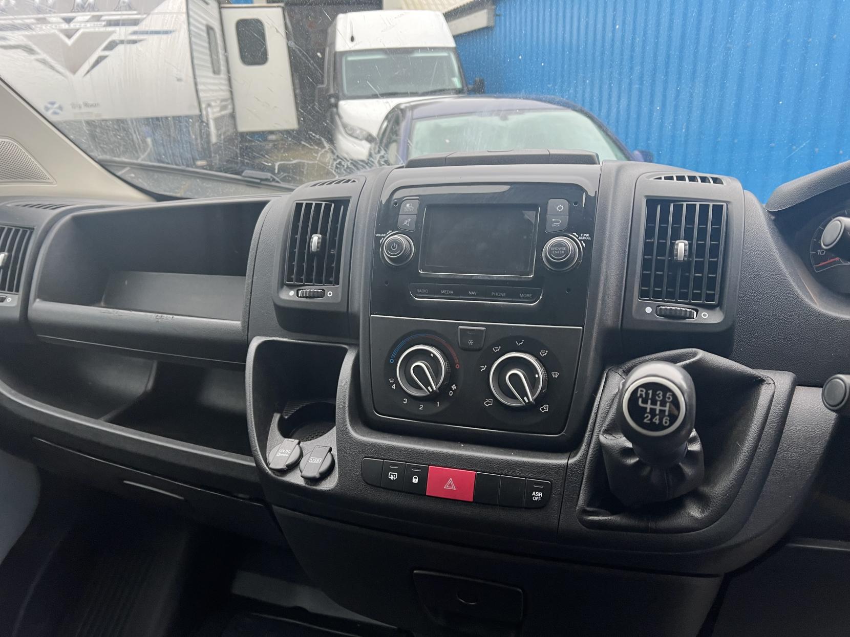 Vauxhall Movano 2.2 CDTi 3500 BiTurbo Dynamic Panel Van 5dr Diesel Manual FWD L3 H3 Euro 6 (s/s) (140 ps)
