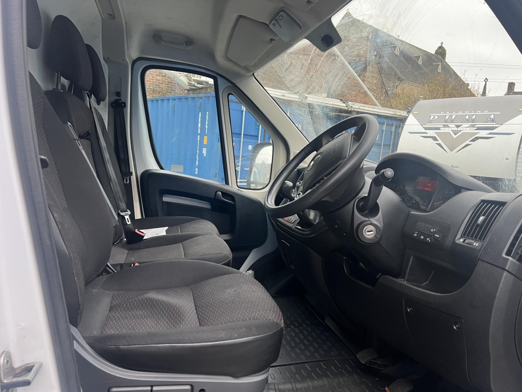 Vauxhall Movano 2.2 CDTi 3500 BiTurbo Dynamic Panel Van 5dr Diesel Manual FWD L3 H3 Euro 6 (s/s) (140 ps)