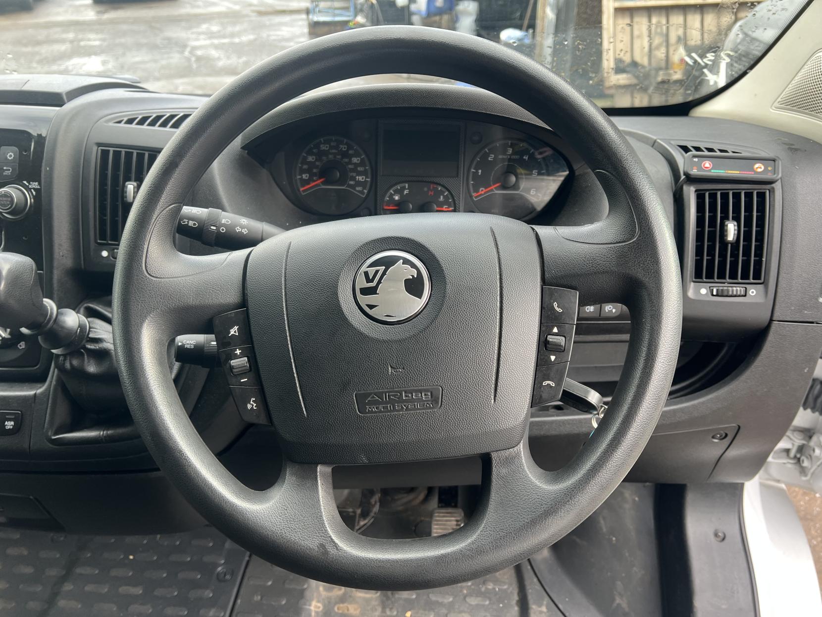 Vauxhall Movano 2.2 CDTi 3500 BiTurbo Dynamic Panel Van 5dr Diesel Manual FWD L3 H3 Euro 6 (s/s) (140 ps)