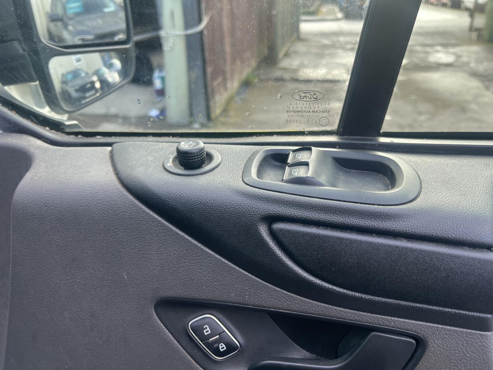 Ford Transit Custom 2.0 300 EcoBlue Leader Panel Van 5dr Diesel Manual L1 H2 Euro 6 (s/s) (105 ps)