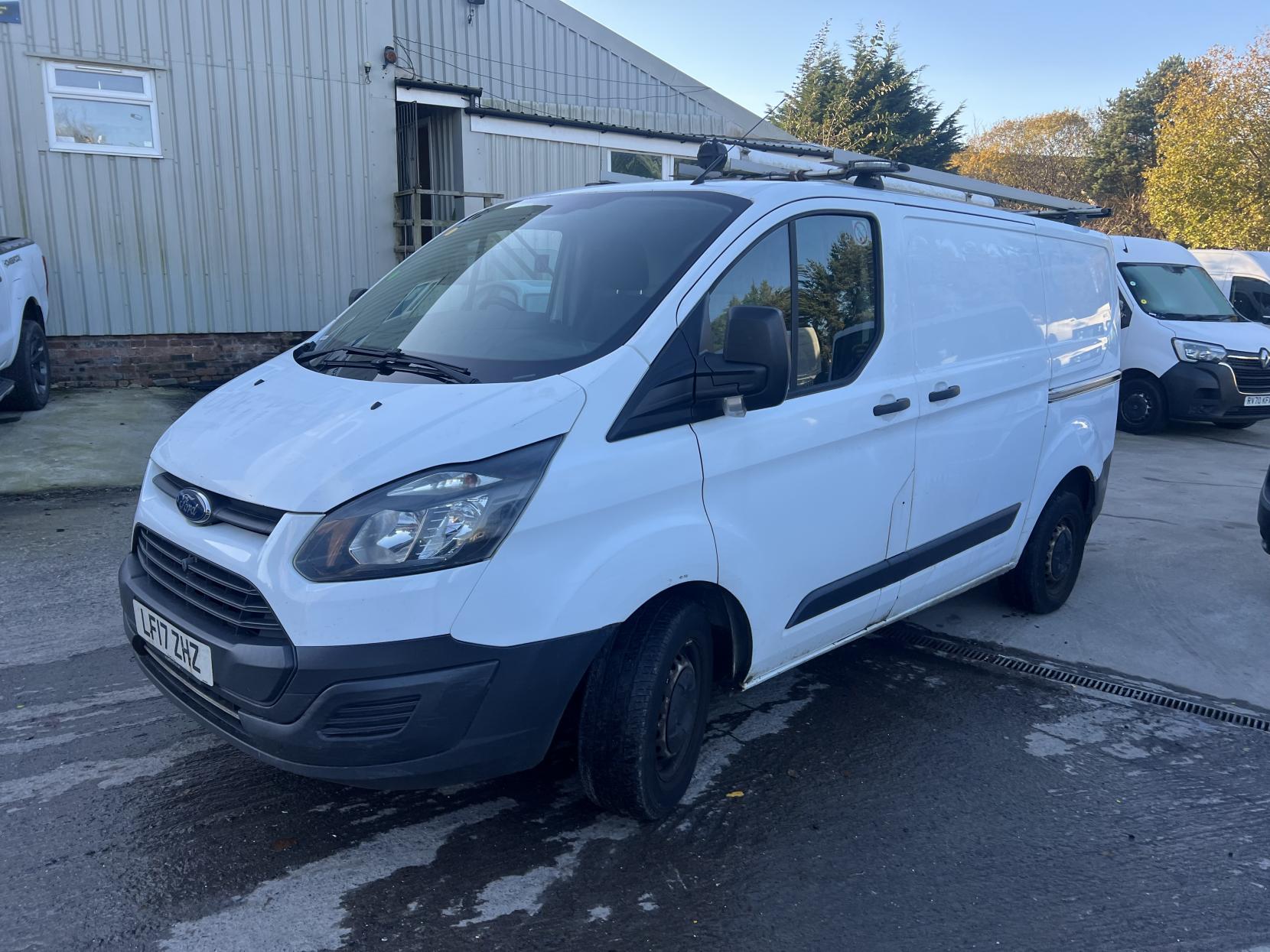 Ford Transit Custom 2.0 TDCi 310 Panel Van 5dr Diesel Manual L1 H1 (163 g/km, 104 bhp)