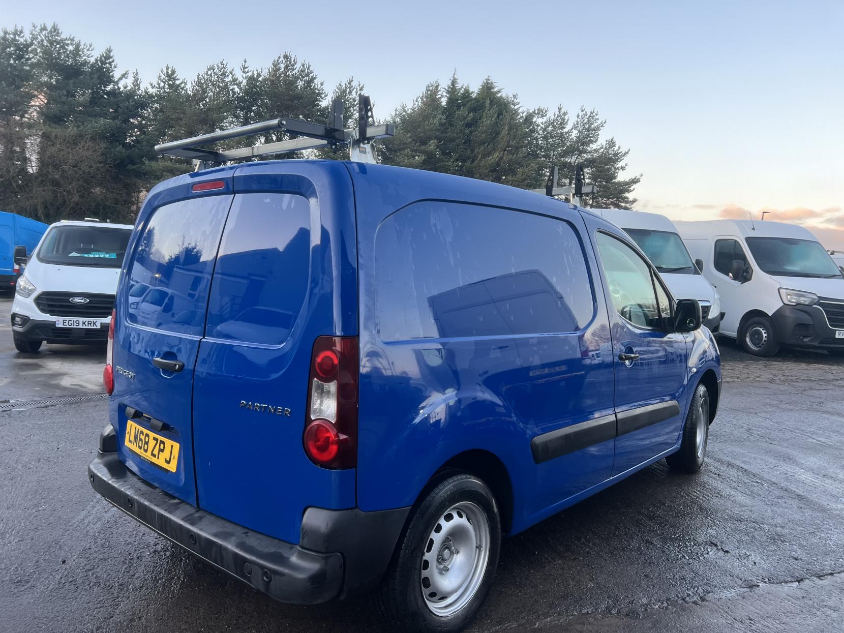 Peugeot Partner 1.6 BlueHDi 648 S Panel Van 4dr Diesel Manual L1 (112 g/km, 73.97 bhp)