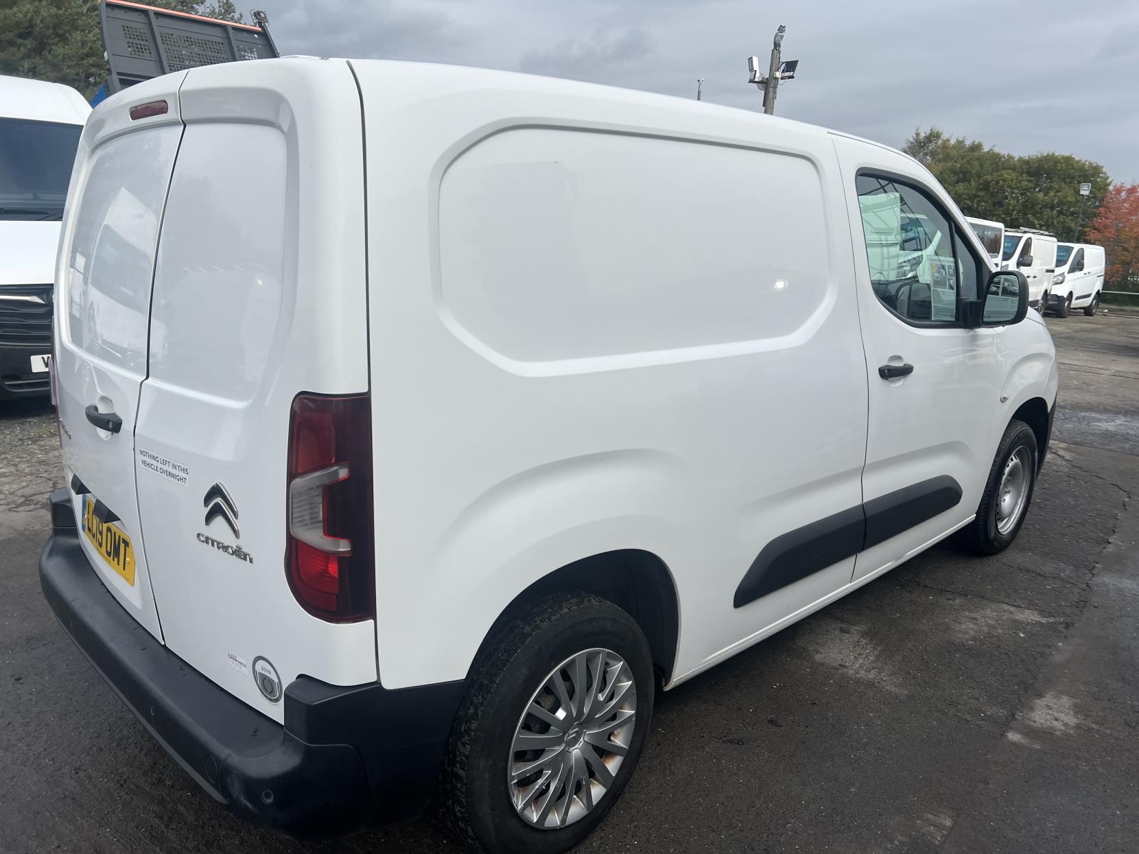 Citroen Berlingo 1.6 BlueHDi 650 Enterprise M Panel Van 5dr Diesel Manual SWB Euro 6 (75 ps)
