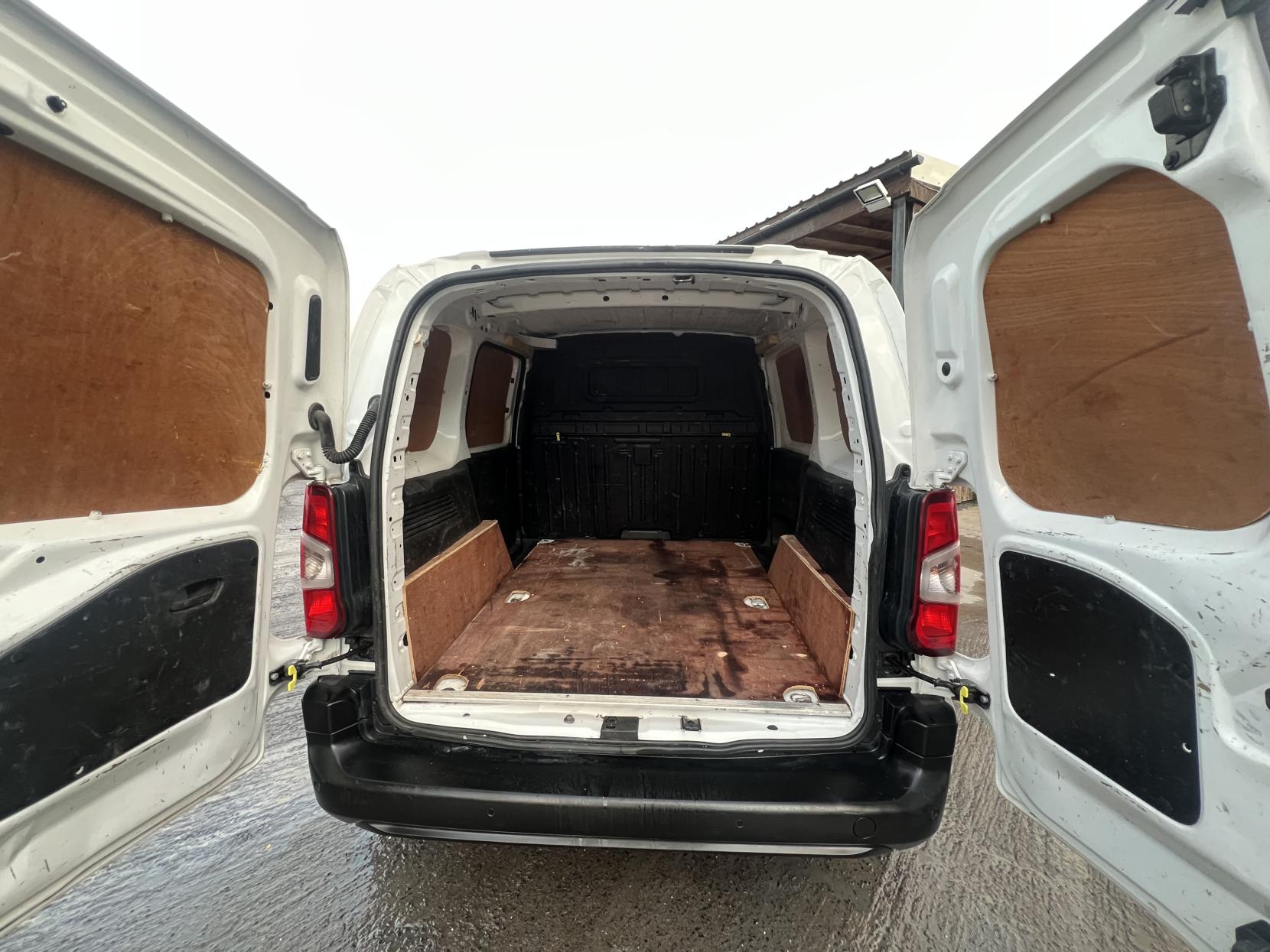 Citroen Berlingo 1.5 BlueHDi 650 Enterprise M Panel Van 5dr Diesel Manual SWB Euro 6 (s/s) (75 ps)