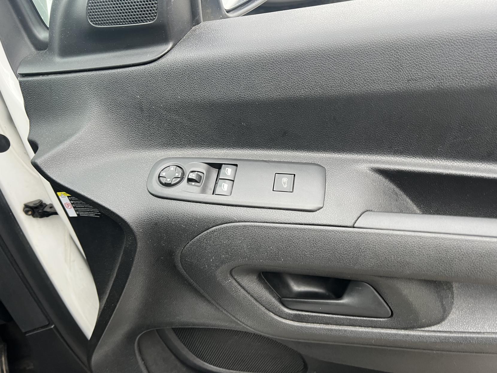 Citroen Berlingo 1.5 BlueHDi 650 Enterprise M Panel Van 5dr Diesel Manual SWB Euro 6 (s/s) (75 ps)