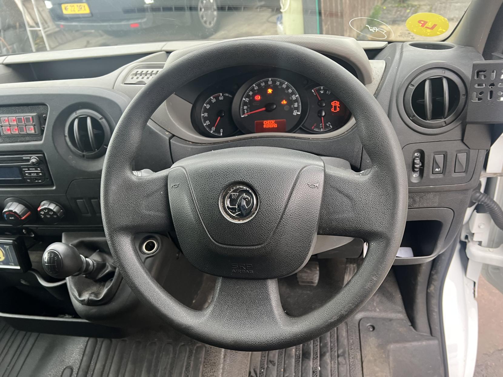 Vauxhall Movano 2.3 CDTi 3500 Panel Van 5dr Diesel Manual FWD L2 H2 Euro 6 (130 ps)