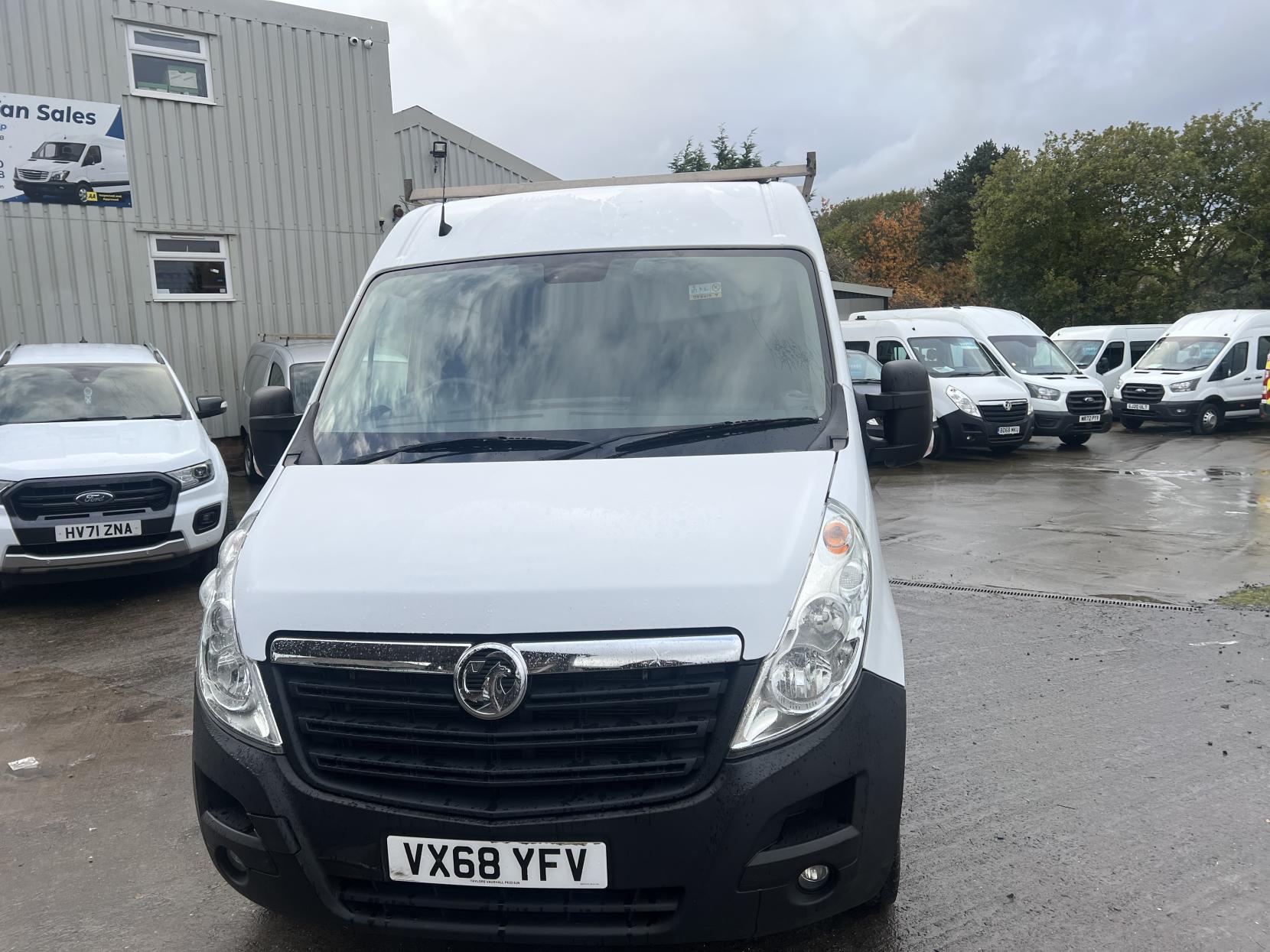 Vauxhall Movano 2.3 CDTi 3500 BiTurbo Panel Van 5dr Diesel Manual FWD L2 H2 Euro 6 (s/s) (145 ps)