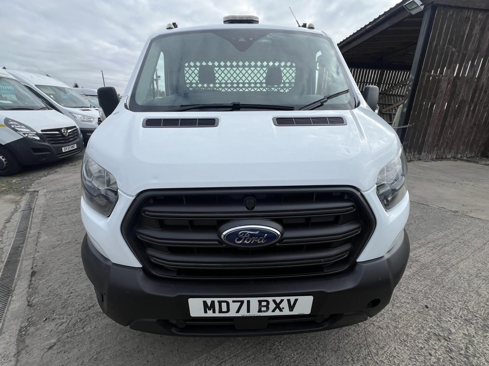 Ford Transit 2.0 350 EcoBlue MHEV Leader Chassis Cab 2dr Diesel Manual FWD L4 Euro 6 (s/s) (130 ps)