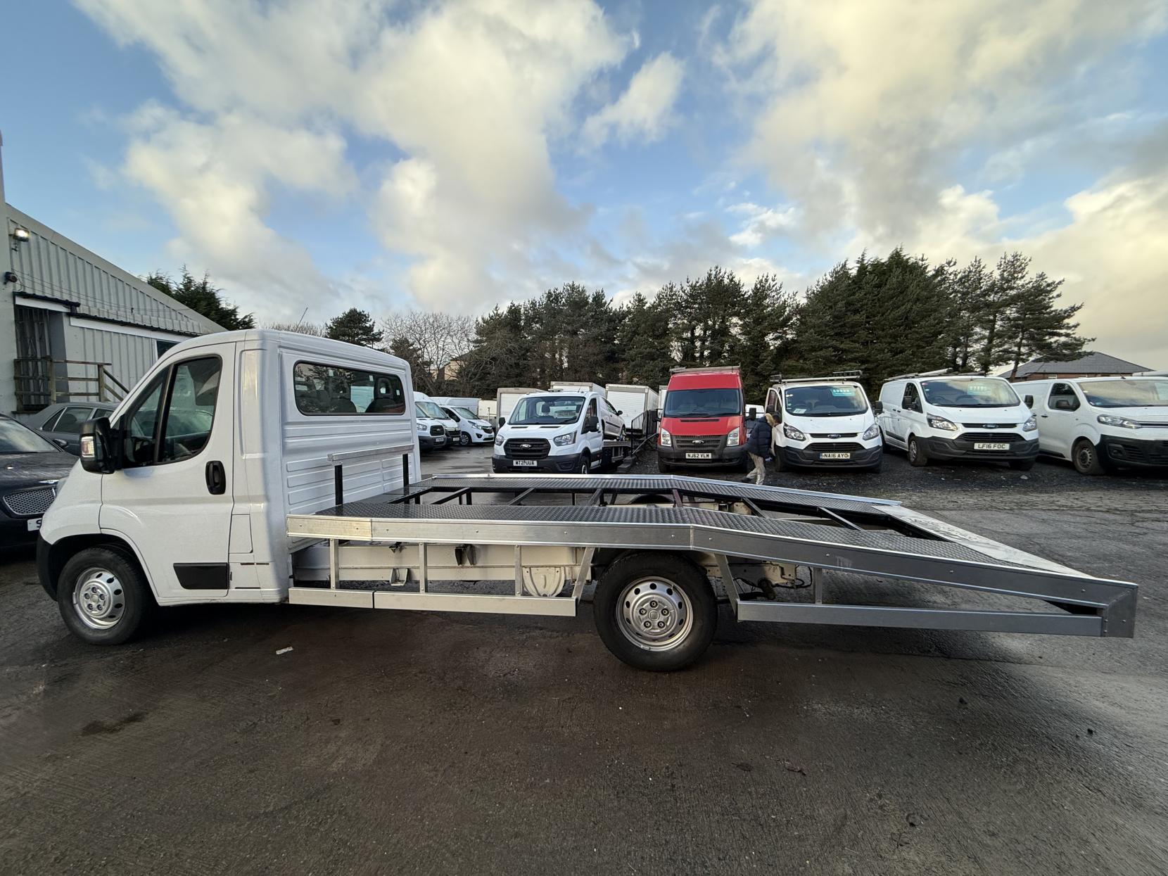 Fiat Ducato 2.3 MultiJetII 35 Chassis Cab 2dr Diesel Manual MLWB H1 Euro 6 (130 ps)