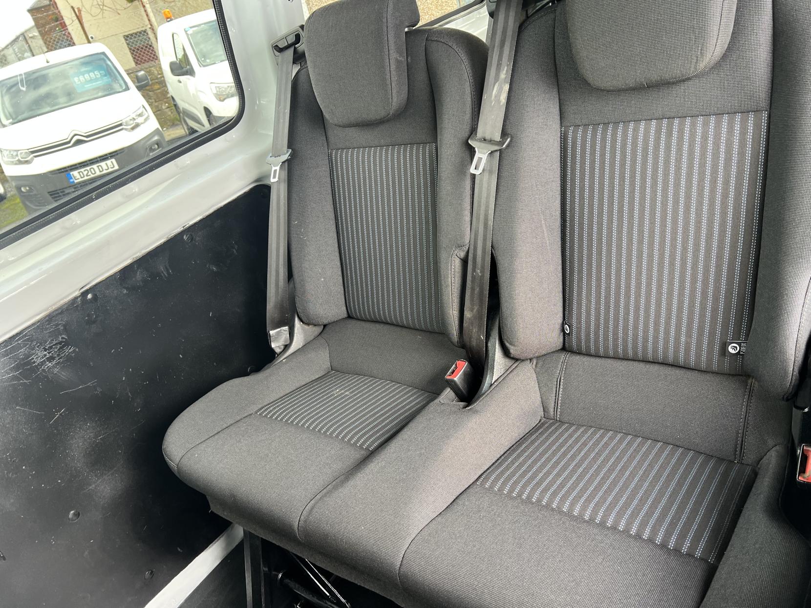 Ford Transit Custom 2.0 TDCi 310 Trend Panel Van 5dr Diesel Manual L1 H2 (157 g/km, 128 bhp)