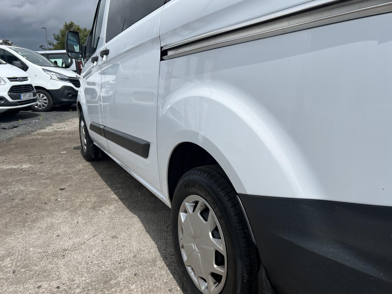 Ford Transit Custom 2.0 TDCi 310 Trend Panel Van 5dr Diesel Manual L1 H2 (157 g/km, 128 bhp)