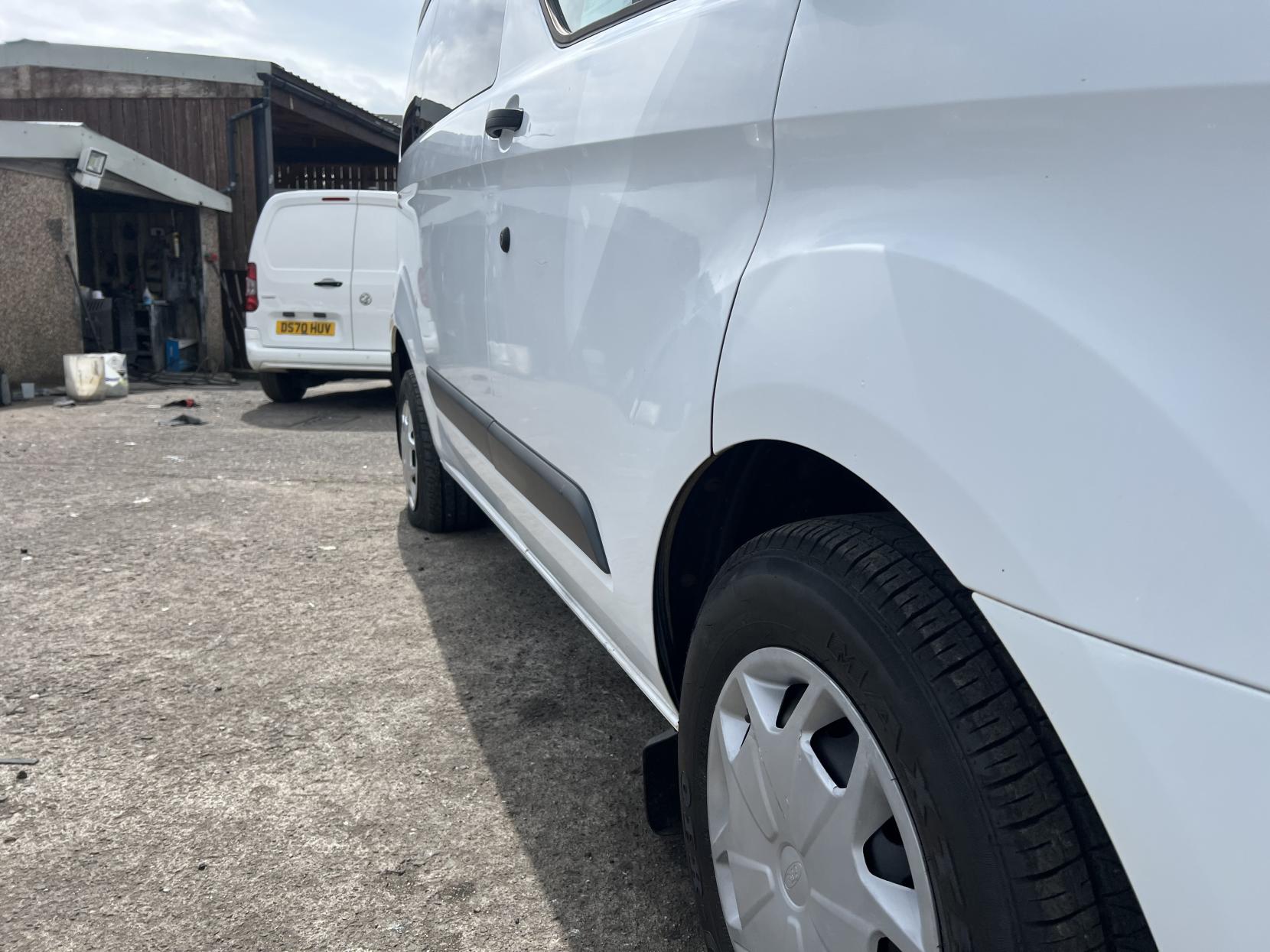 Ford Transit Custom 2.0 TDCi 310 Trend Panel Van 5dr Diesel Manual L1 H2 (157 g/km, 128 bhp)