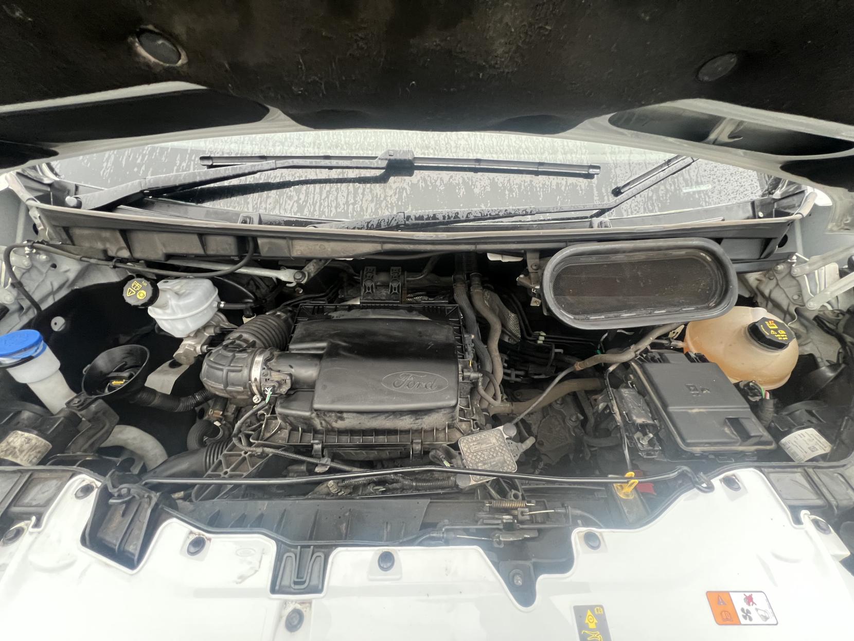 Ford Transit 2.0 350 EcoBlue Leader Chassis Cab 2dr Diesel Manual FWD L3 Euro 6 (s/s) (130 ps)