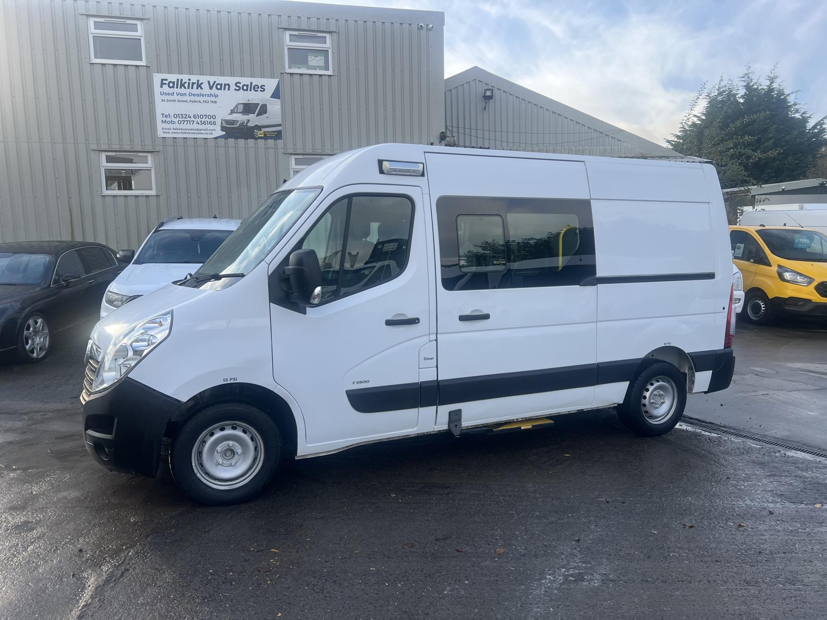 Vauxhall Movano 2.3 CDTi 3500 Panel Van 5dr Diesel Manual FWD L2 H2 Euro 6 (130 ps)