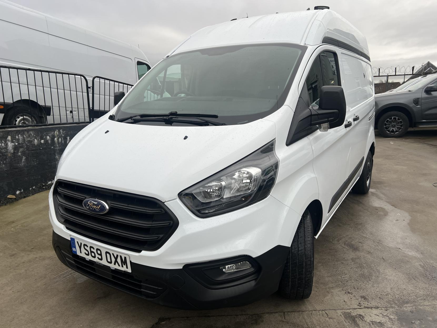 Ford Transit Custom 2.0 300 EcoBlue Leader Panel Van 5dr Diesel Manual L1 H2 Euro 6 (s/s) (105 ps)