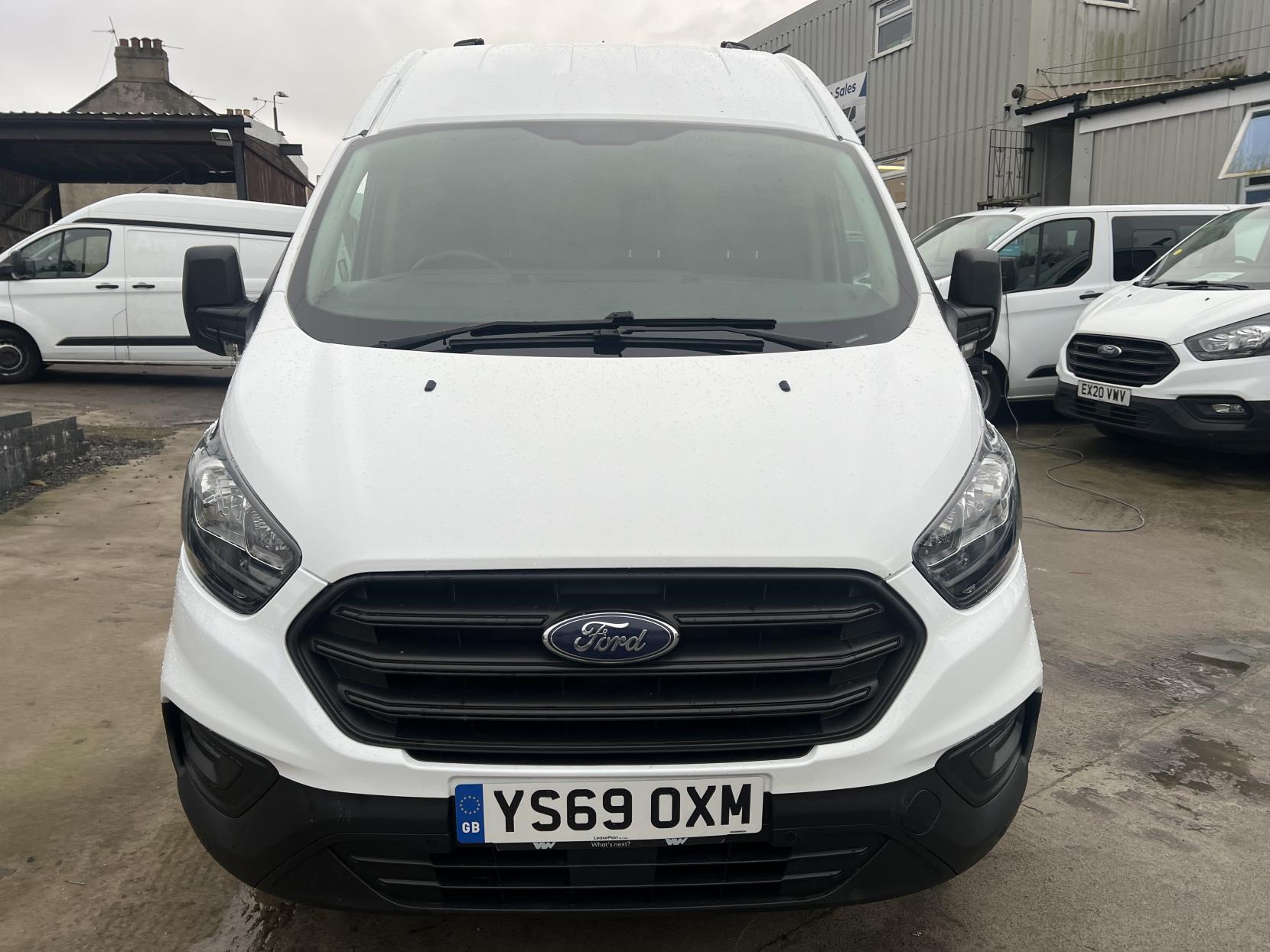 Ford Transit Custom 2.0 300 EcoBlue Leader Panel Van 5dr Diesel Manual L1 H2 Euro 6 (s/s) (105 ps)