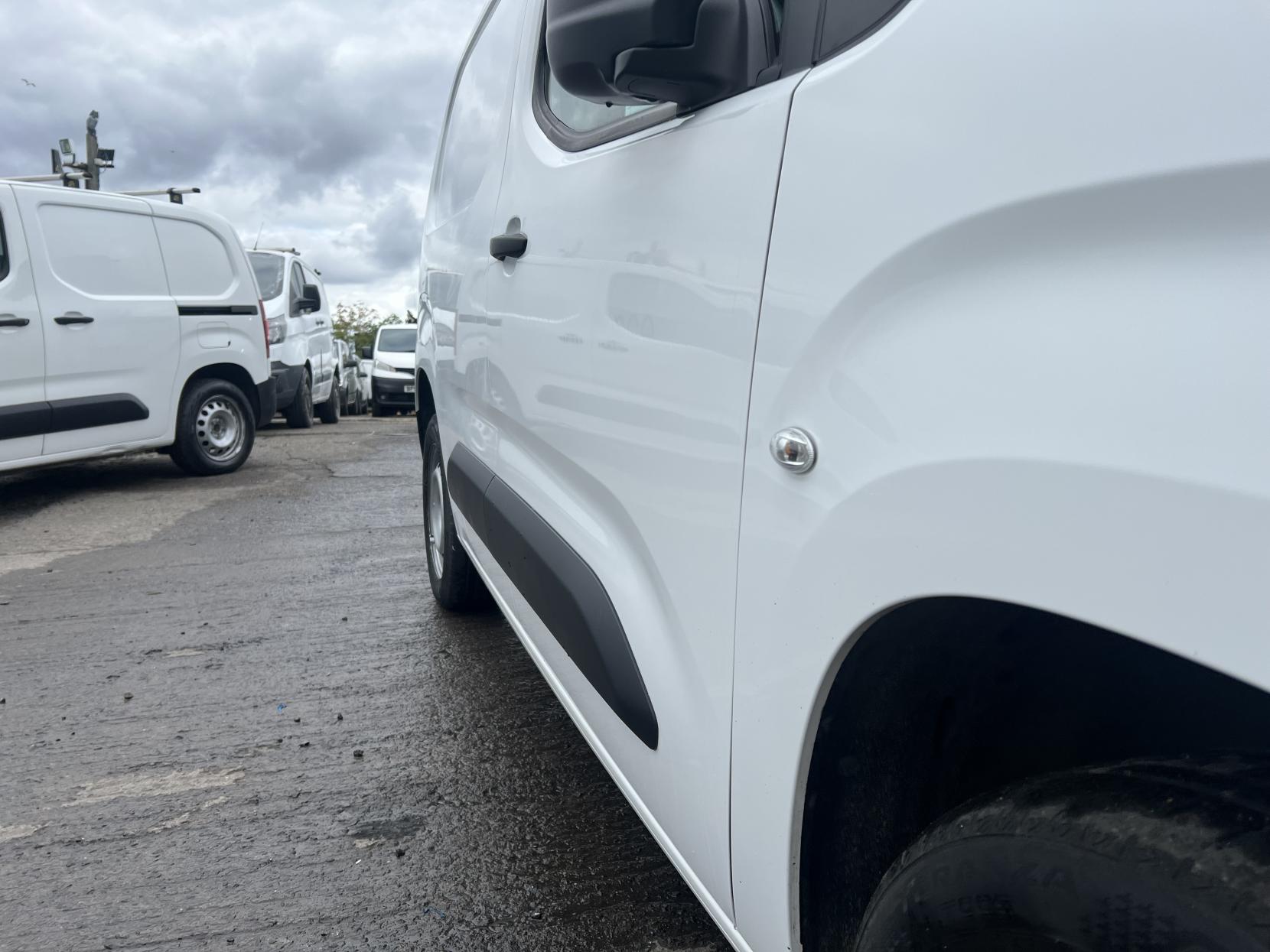 Citroen Berlingo 1.5 BlueHDi 1000 Enterprise M Panel Van 5dr Diesel Manual SWB Euro 6 (s/s) (100 ps)