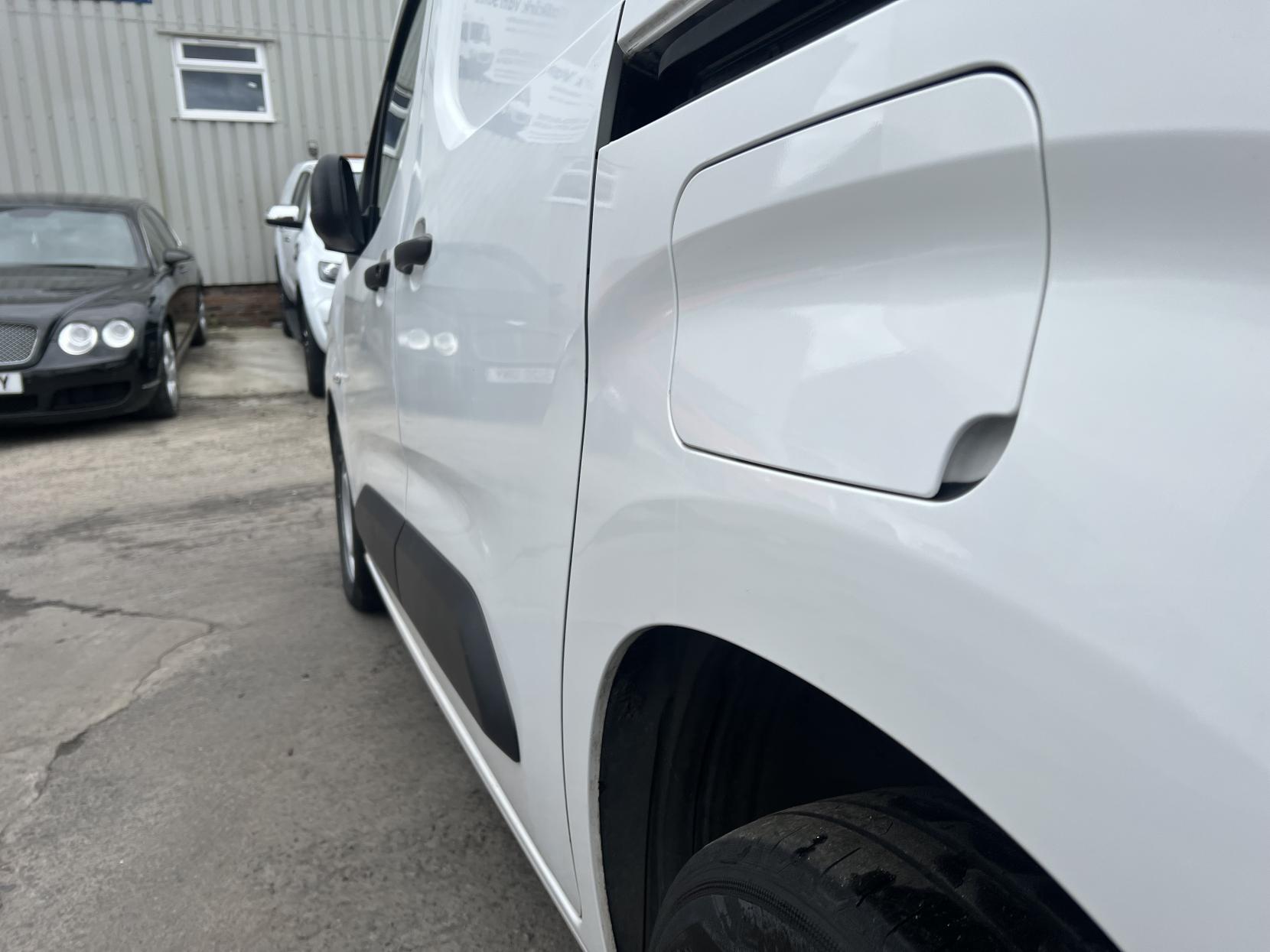 Citroen Berlingo 1.5 BlueHDi 1000 Enterprise M Panel Van 5dr Diesel Manual SWB Euro 6 (s/s) (100 ps)