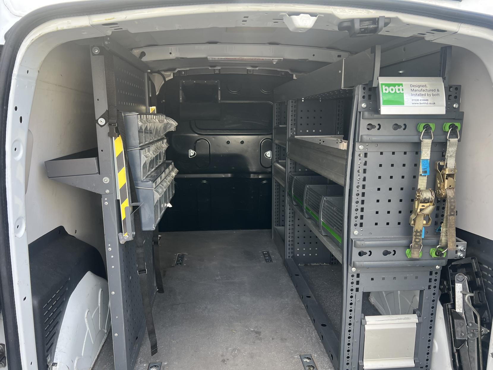 Renault Kangoo Maxi 1.5 Business Panel Van (2015 - 2022)