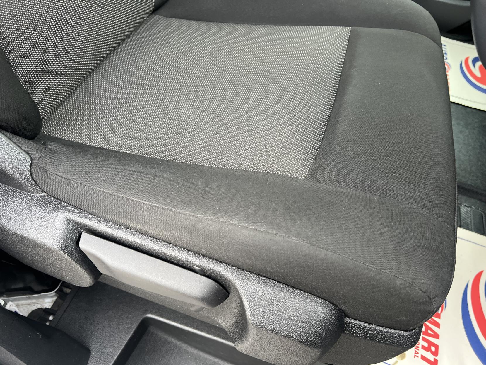 Peugeot Expert 2.0 BlueHDi 1400 Professional Premium Standard Panel Van 6dr Diesel Manual MWB Euro 6 (s/s) (145 ps)