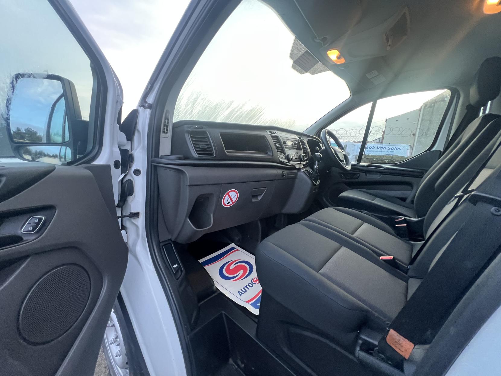 Ford Transit Custom 2.0 340 EcoBlue Panel Van 5dr Diesel Manual L2 H2 Euro 6 (130 ps)