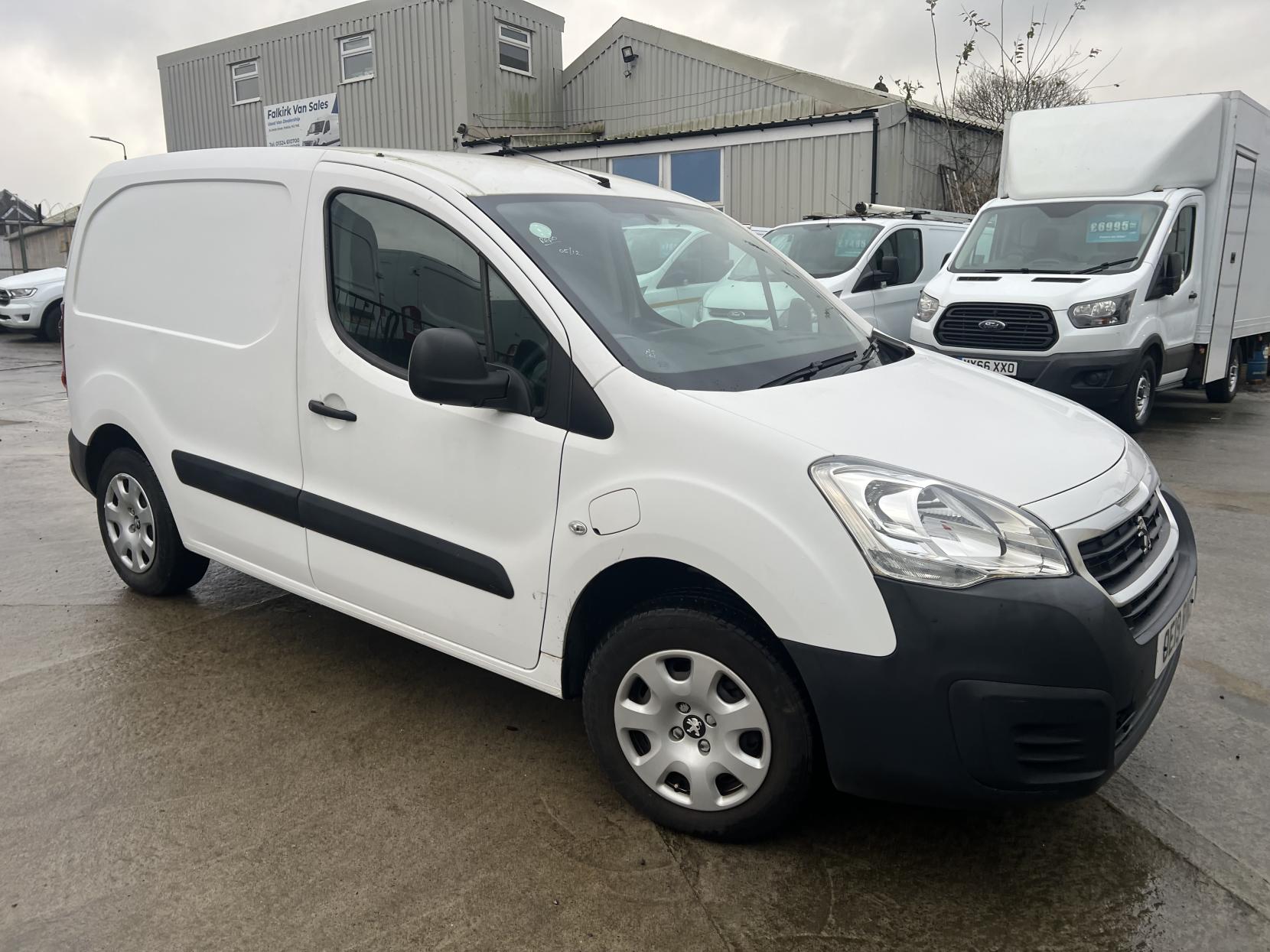 Peugeot e-Partner 49Kw SE Panel Van 6dr Electric Automatic FWD L2 H1 (0 g/km, 65.71 bhp)