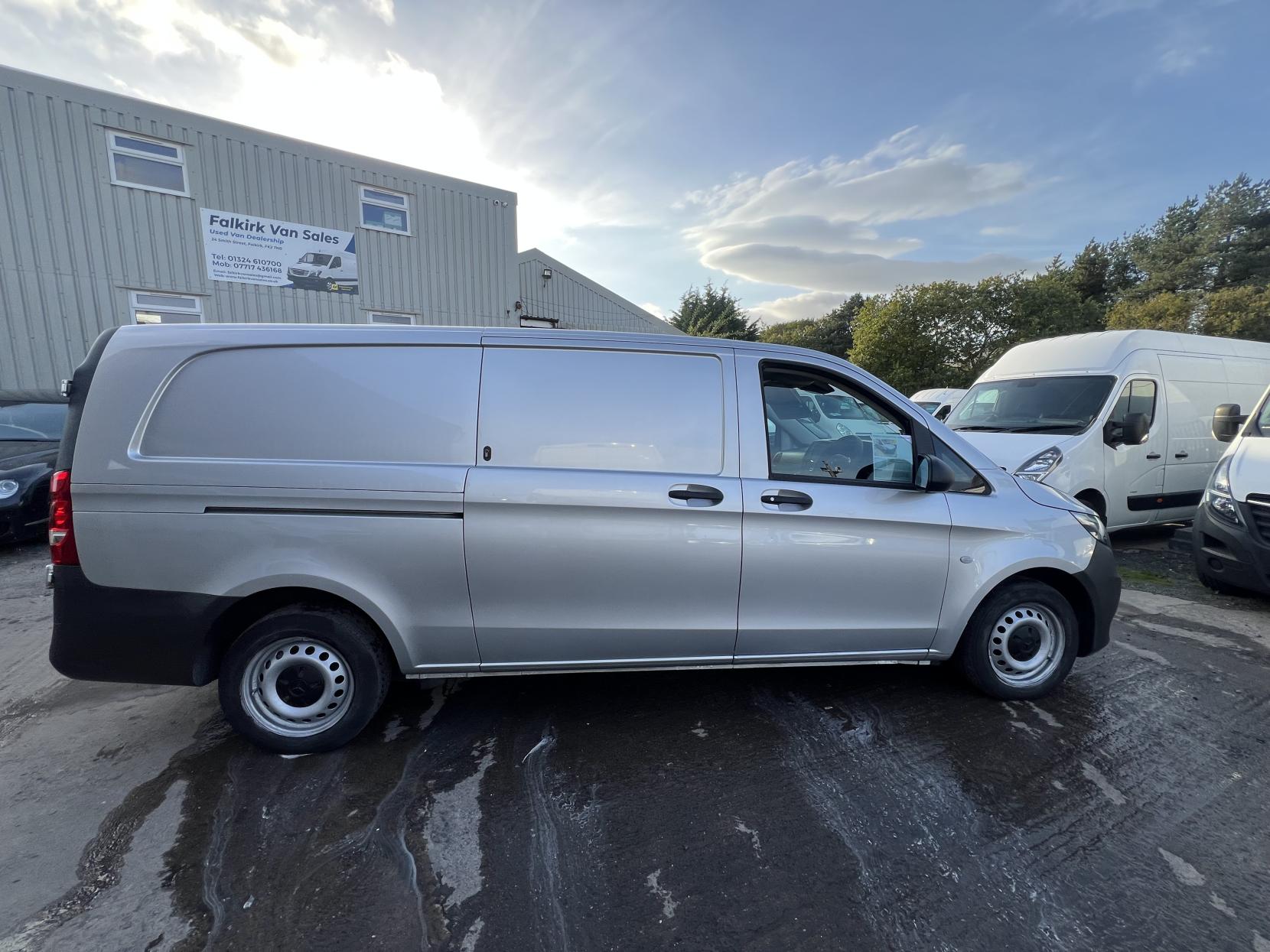 Mercedes-Benz Vito 1.7 110 CDI Progressive Panel Van 5dr Diesel Manual FWD L3 Euro 6 (s/s) (XLWB) (102 ps)