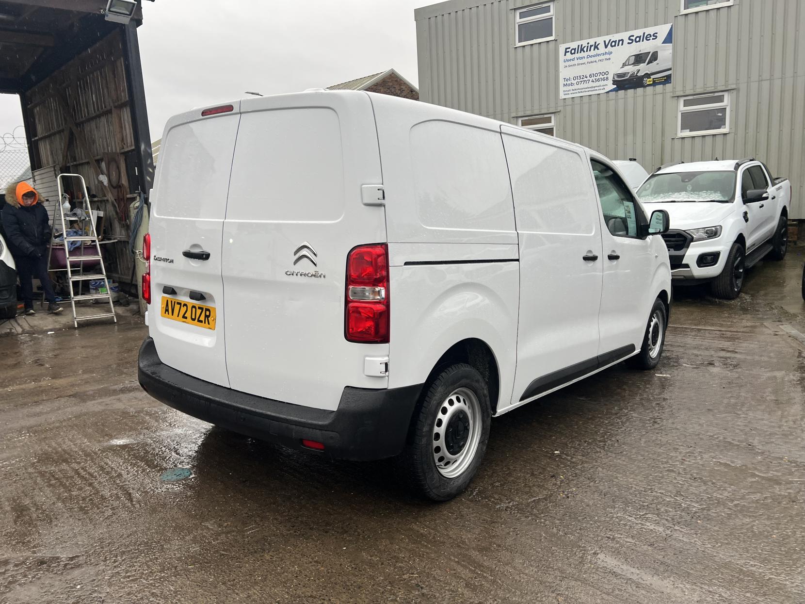 Citroen Dispatch 2.0 BlueHDi 1400 Enterprise Pro M Panel Van 6dr Diesel Manual FWD 2 Euro 6 (s/s) (145 ps)