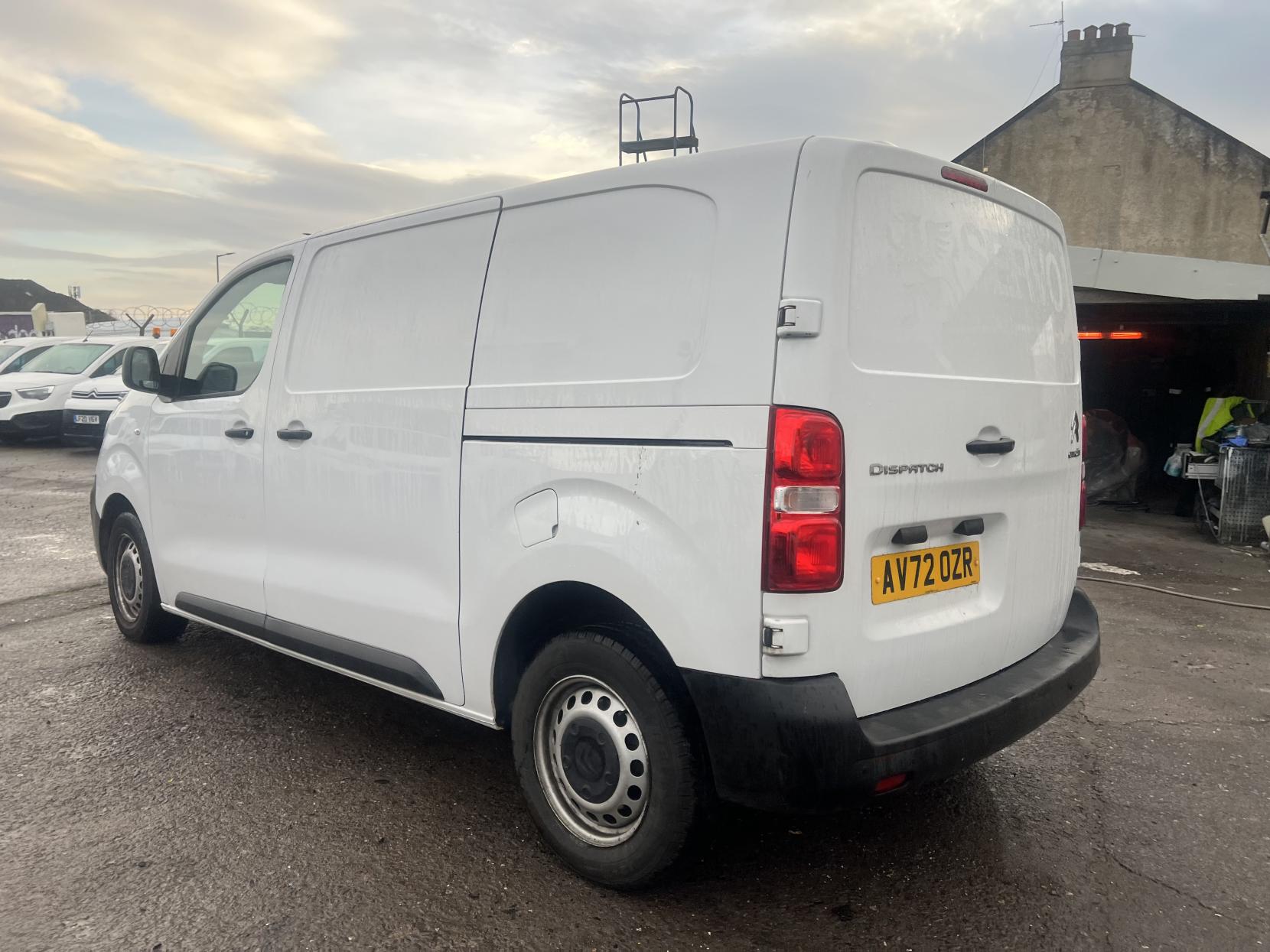Citroen Dispatch 2.0 BlueHDi 1400 Enterprise Pro M Panel Van 6dr Diesel Manual FWD 2 Euro 6 (s/s) (145 ps)