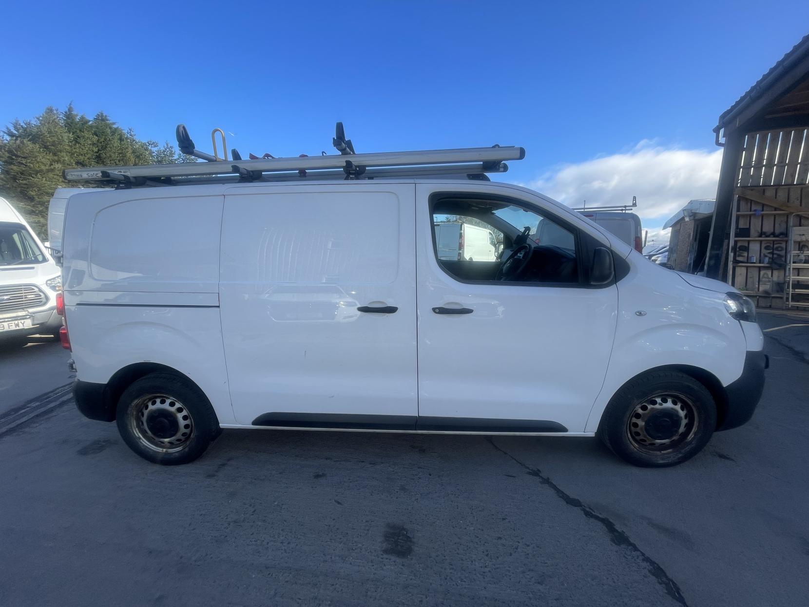 Vauxhall Vivaro 1.5 Turbo D 2900 Edition Panel Van 5dr Diesel Manual L1 H1 Euro 6 (s/s) (100 ps)