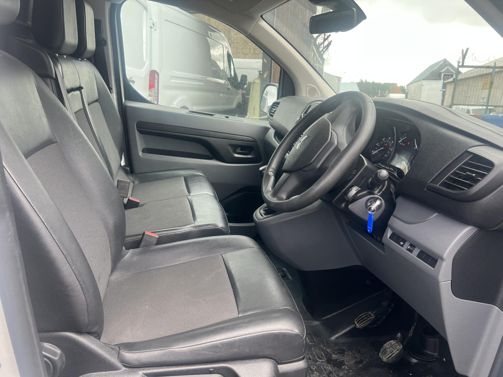 Citroen Dispatch 1.5 BlueHDi 1000 Enterprise M Panel Van 6dr Diesel Manual FWD 2 Euro 6 (s/s) (100 ps)