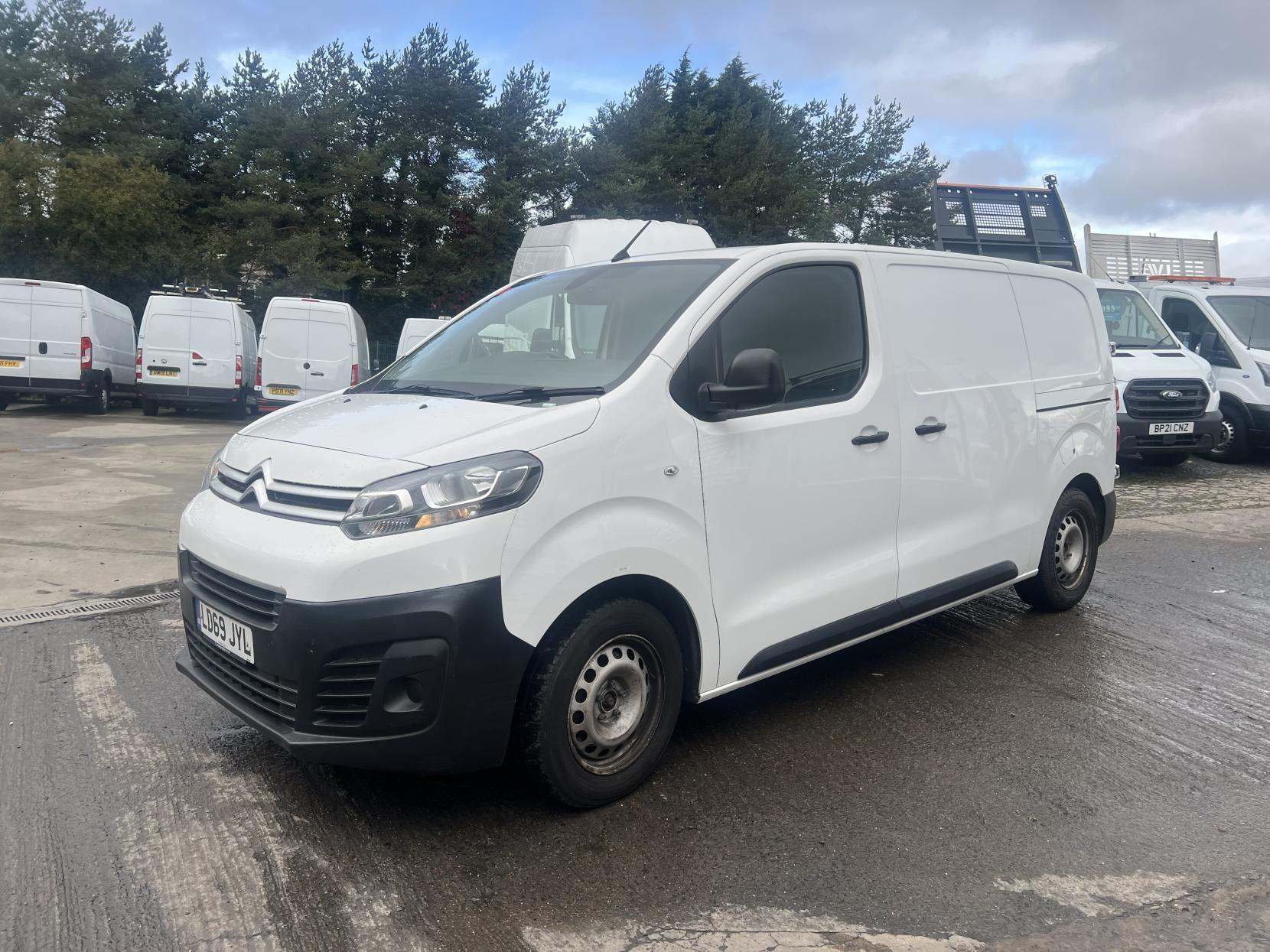 Citroen Dispatch 1.5 BlueHDi 1000 Enterprise M Panel Van 6dr Diesel Manual FWD 2 Euro 6 (s/s) (100 ps)
