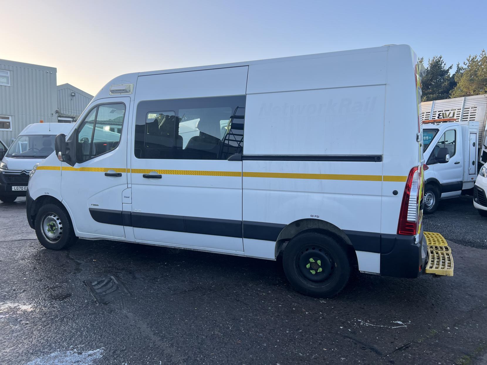 Vauxhall Movano 2.3 CDTi 3500 Panel Van 5dr Diesel Manual FWD L2 H2 Euro 6 (130 ps)