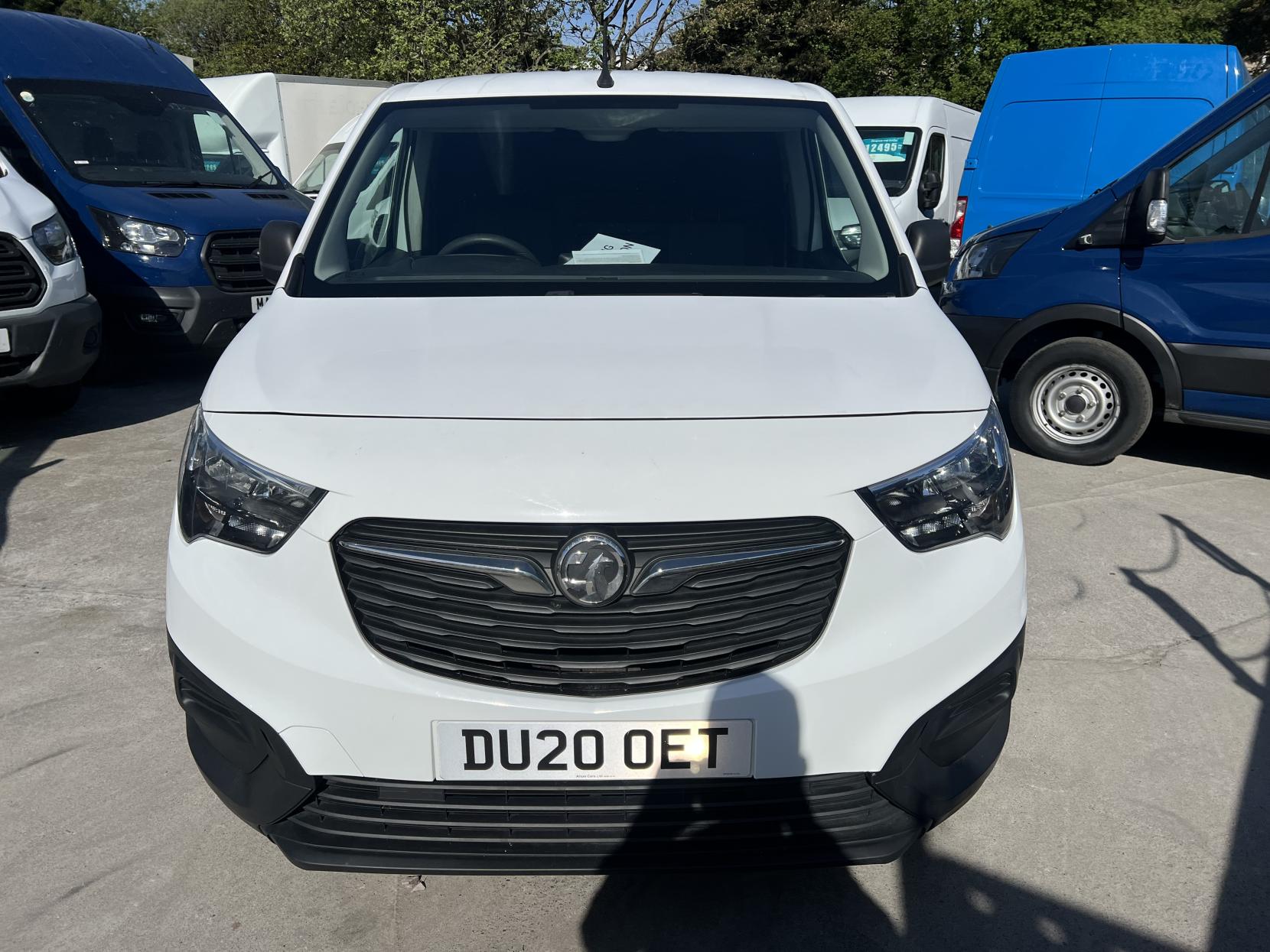 Vauxhall Combo 1.6 Turbo D 2300 Edition Panel Van 4dr Diesel Manual L1 H1 Euro 6 (s/s) (100 ps)