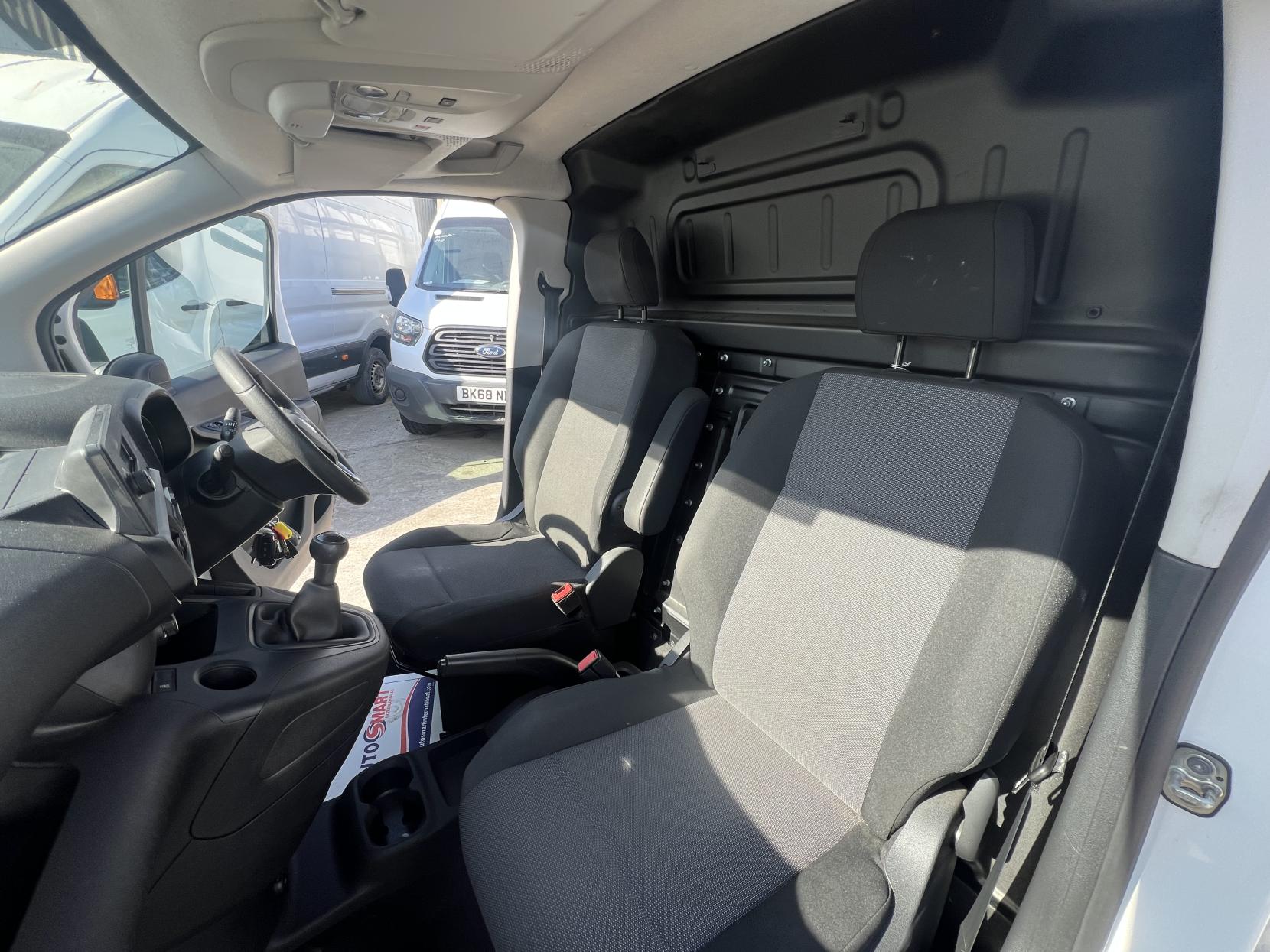 Vauxhall Combo 1.6 Turbo D 2300 Edition Panel Van 4dr Diesel Manual L1 H1 Euro 6 (s/s) (100 ps)