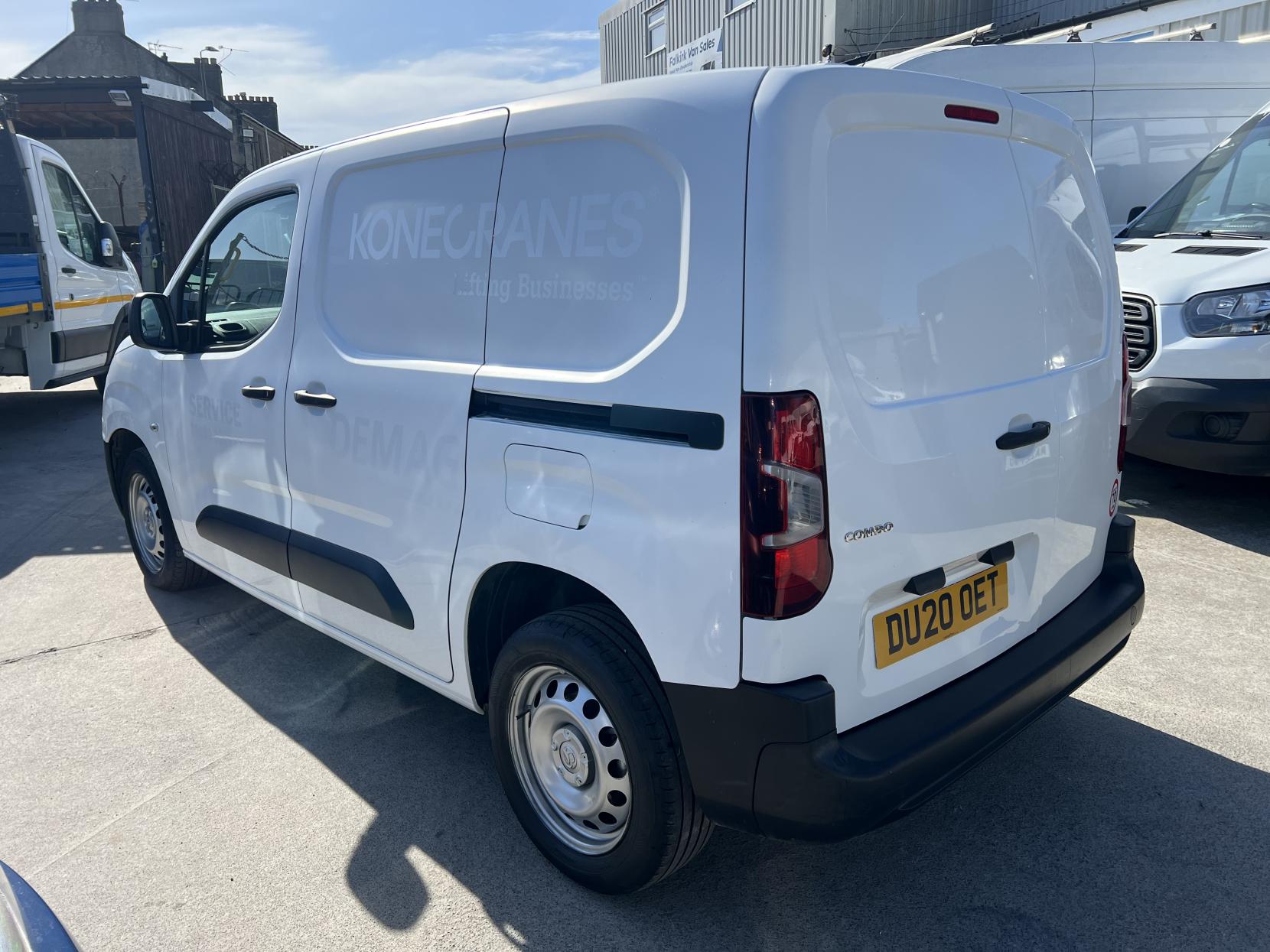 Vauxhall Combo 1.6 Turbo D 2300 Edition Panel Van 4dr Diesel Manual L1 H1 Euro 6 (s/s) (100 ps)